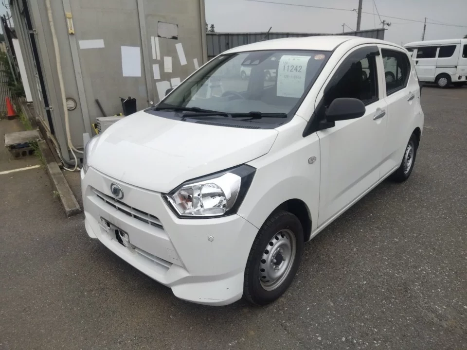 Daihatsu Mira e:S LA350S 2019